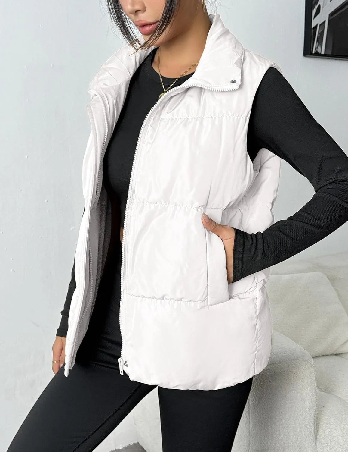 Zeagoo Women Puffer Vest Winter Warm Zip Up Padded Outerwear