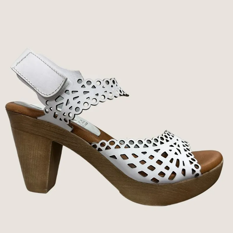 Zeta Frills Heel